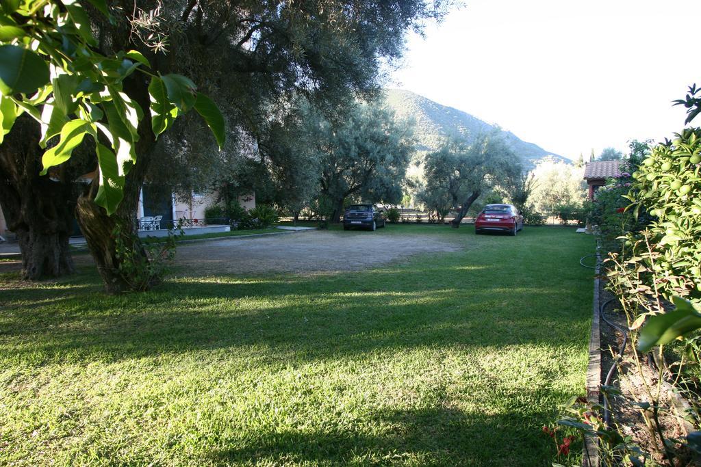 Niriton Pension Nydri  Exterior foto