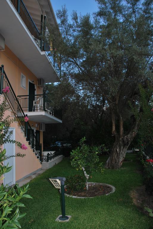 Niriton Pension Nydri  Exterior foto