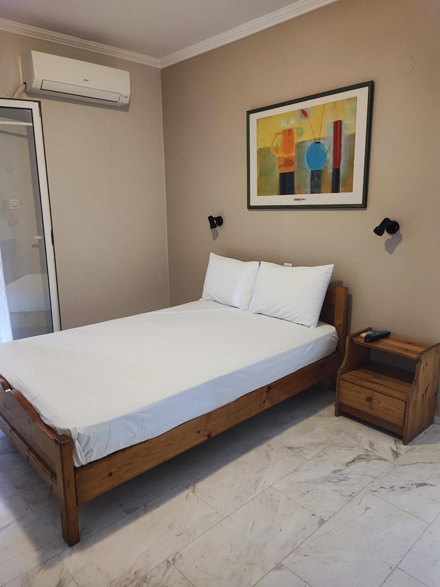 Niriton Pension Nydri  Exterior foto